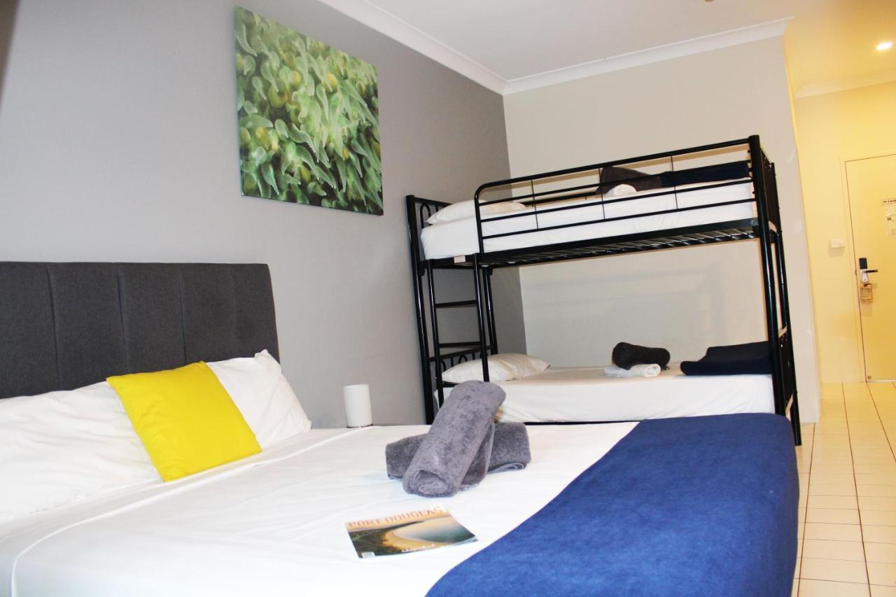 Coral Beach Lodge Port Douglas Dış mekan fotoğraf