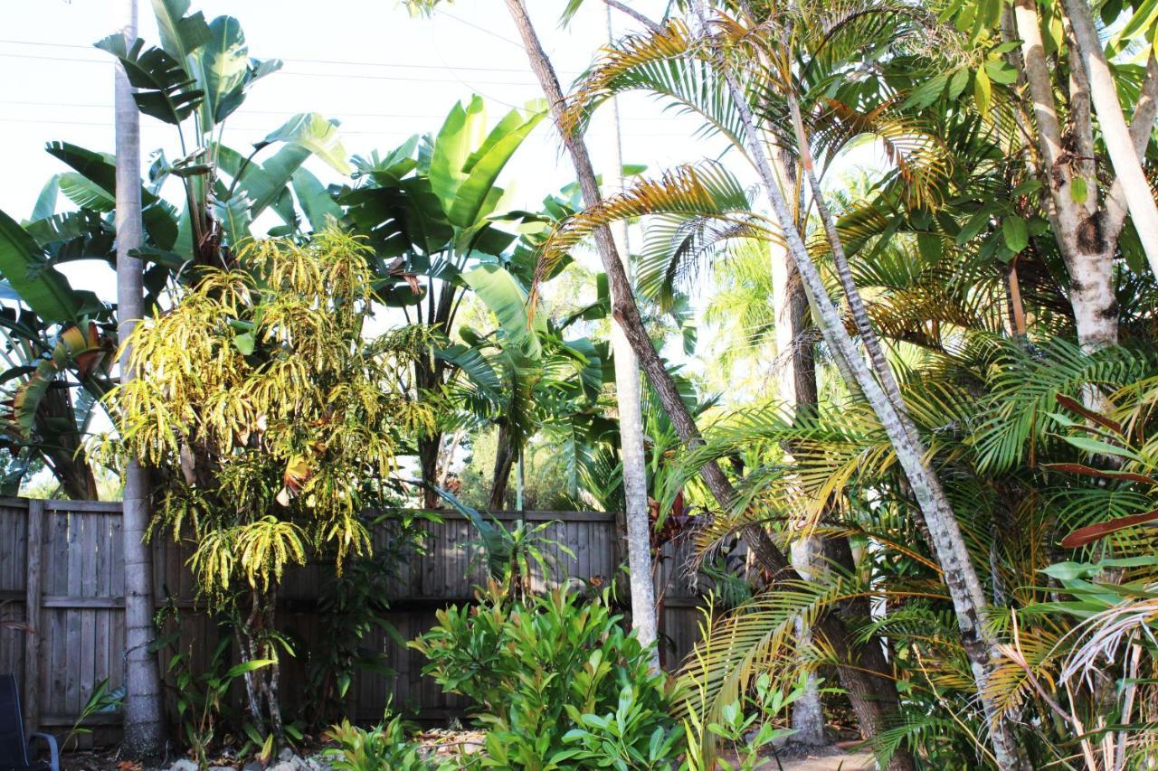 Coral Beach Lodge Port Douglas Dış mekan fotoğraf