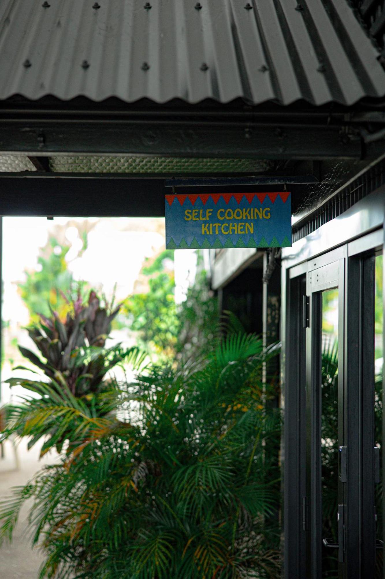 Coral Beach Lodge Port Douglas Dış mekan fotoğraf